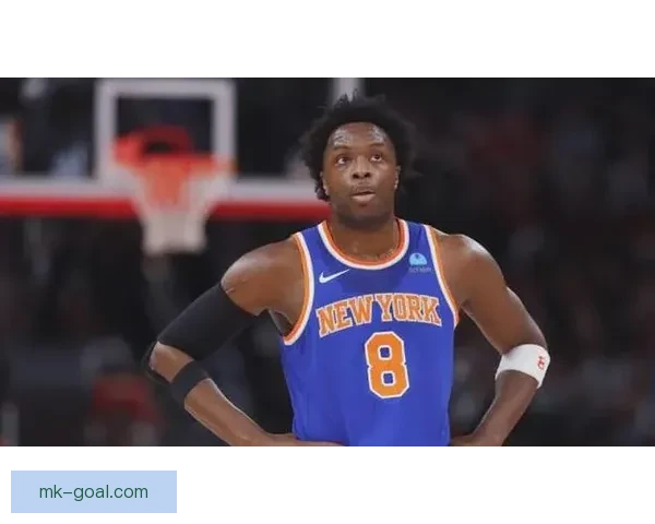 阿奴诺比怒推克拉克斯顿 双方互吃技术犯规局势紧张