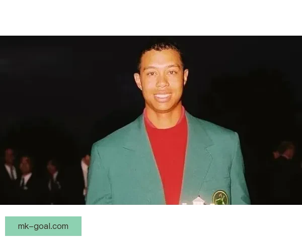 刹不住的泰格·伍兹与口袋里两粒神秘药丸的故事揭秘