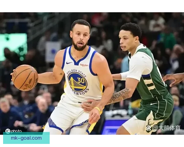 罗林斯狂砍24分三分如雨雄鹿大胜独行侠库兹马贡献20分